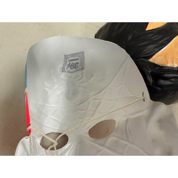 Lot of 2 Vintage Scary Halloween Dracula & Spiderman Mask Plastic elastic string - Picture 9 of 12